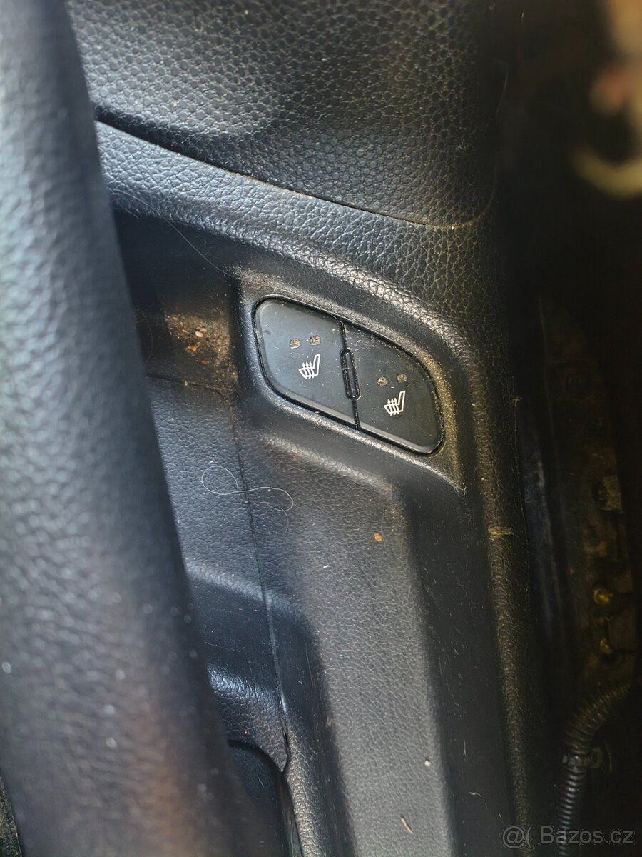 kia picanto ve skvele vybave - 6
