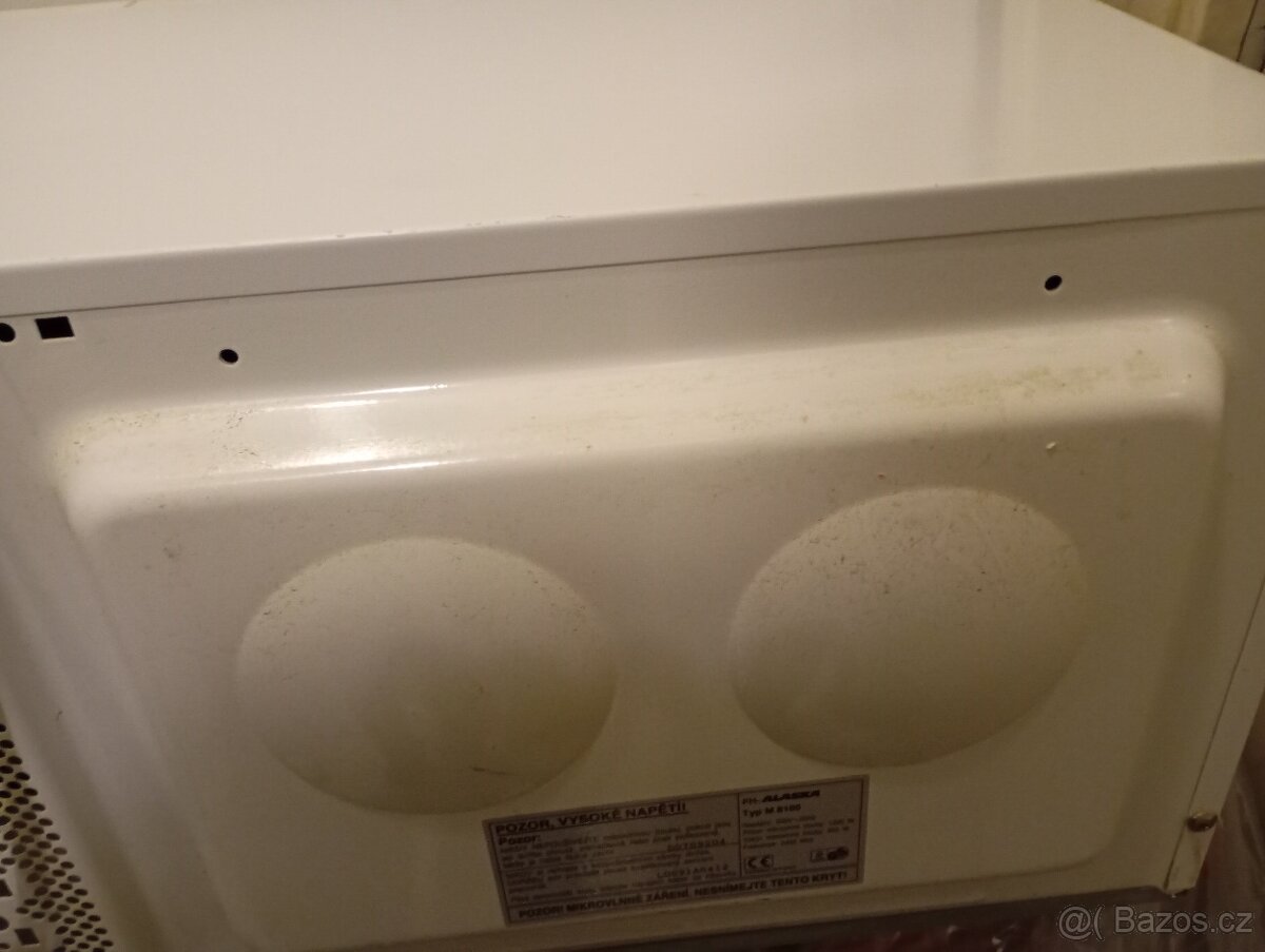 Mikrovlnka Alaska 800 Wattů - 6