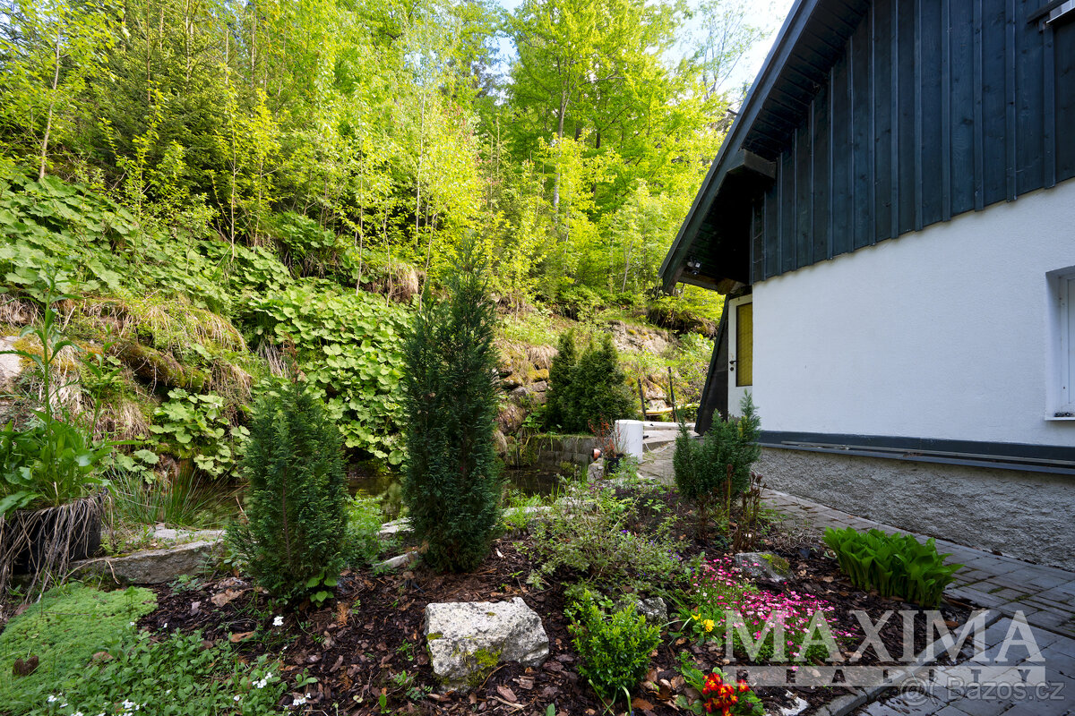 Dům 6 a více o ploše 647 m2 - Desná, Desná III - 6