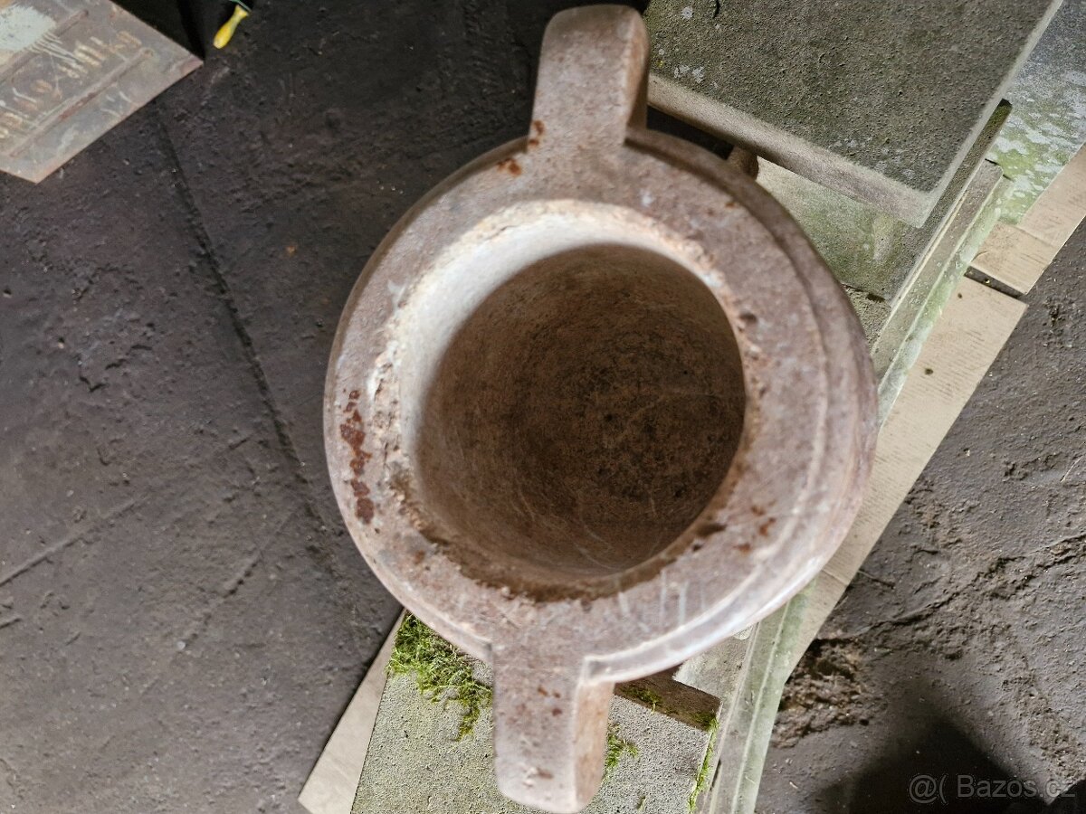 Kamenný historický hmoždíř - 6