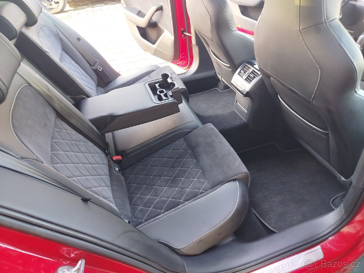 Škoda Superb Sportline full výbava 2022 - 6