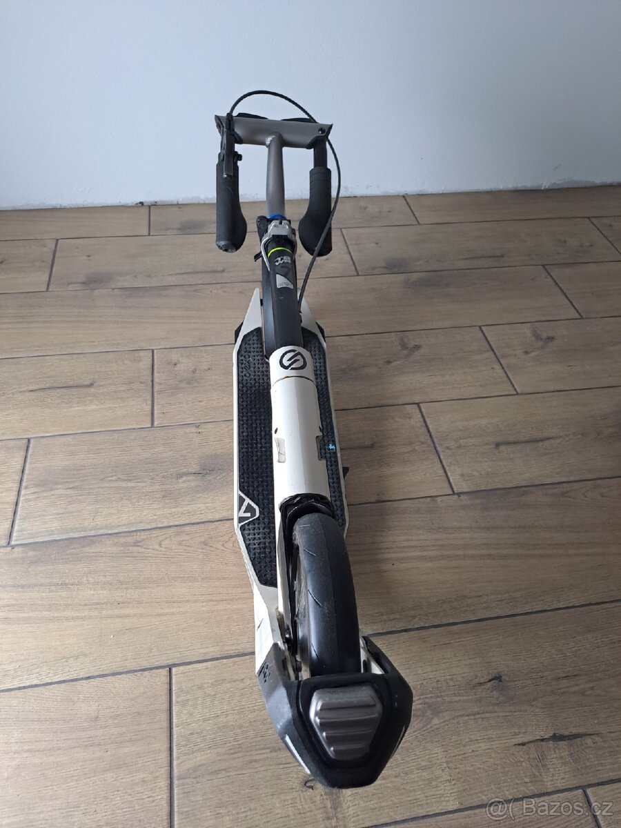 Skládací koloběžka - 6