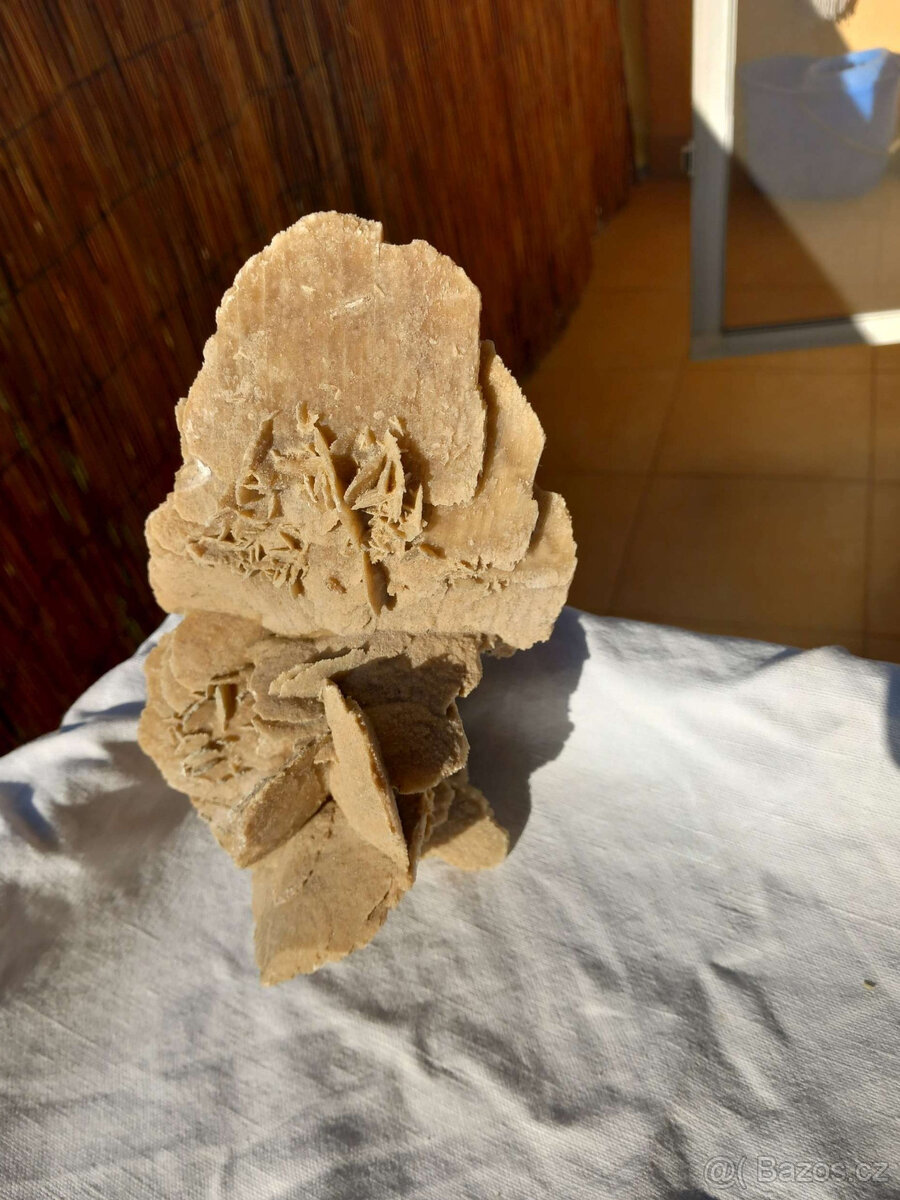 Minerál, nerost, sádrovec - pouštní růže - 6