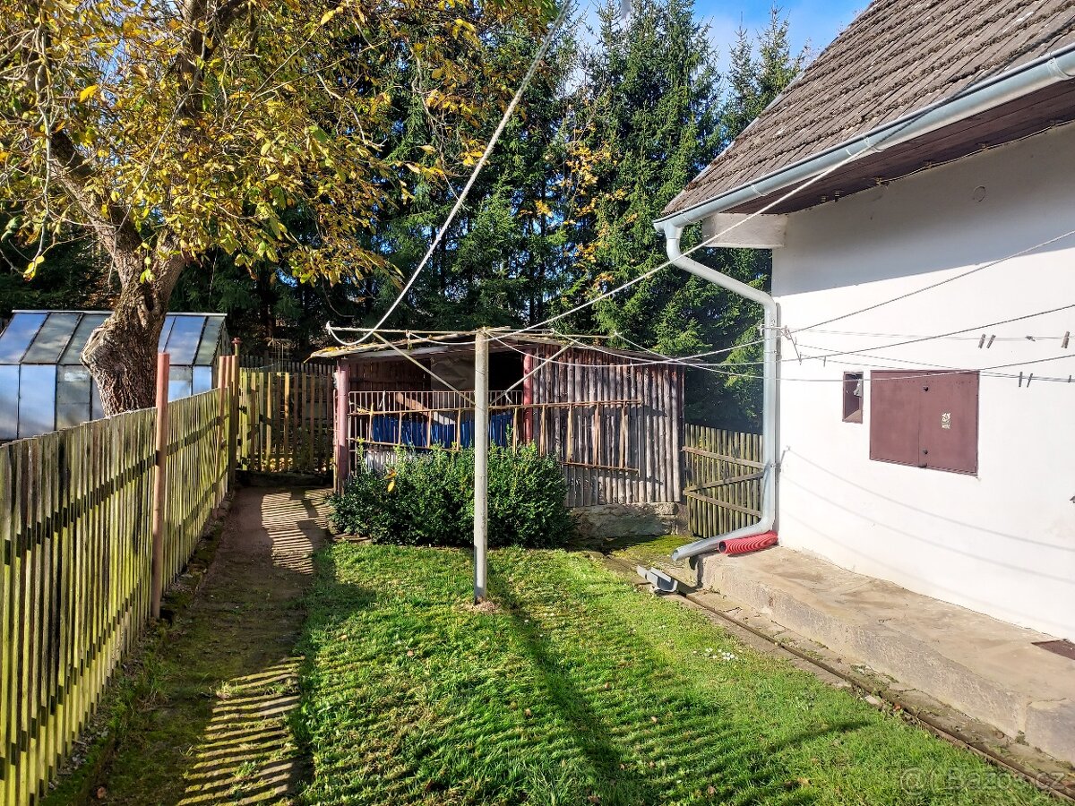 Dům se zahradou v České Kanadě - 6