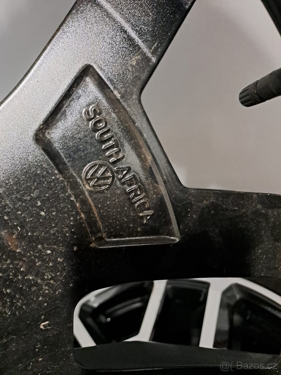 Letní sada vw Amarok R20 + Ford Ranger 6x139,7 + nové pneu - 6