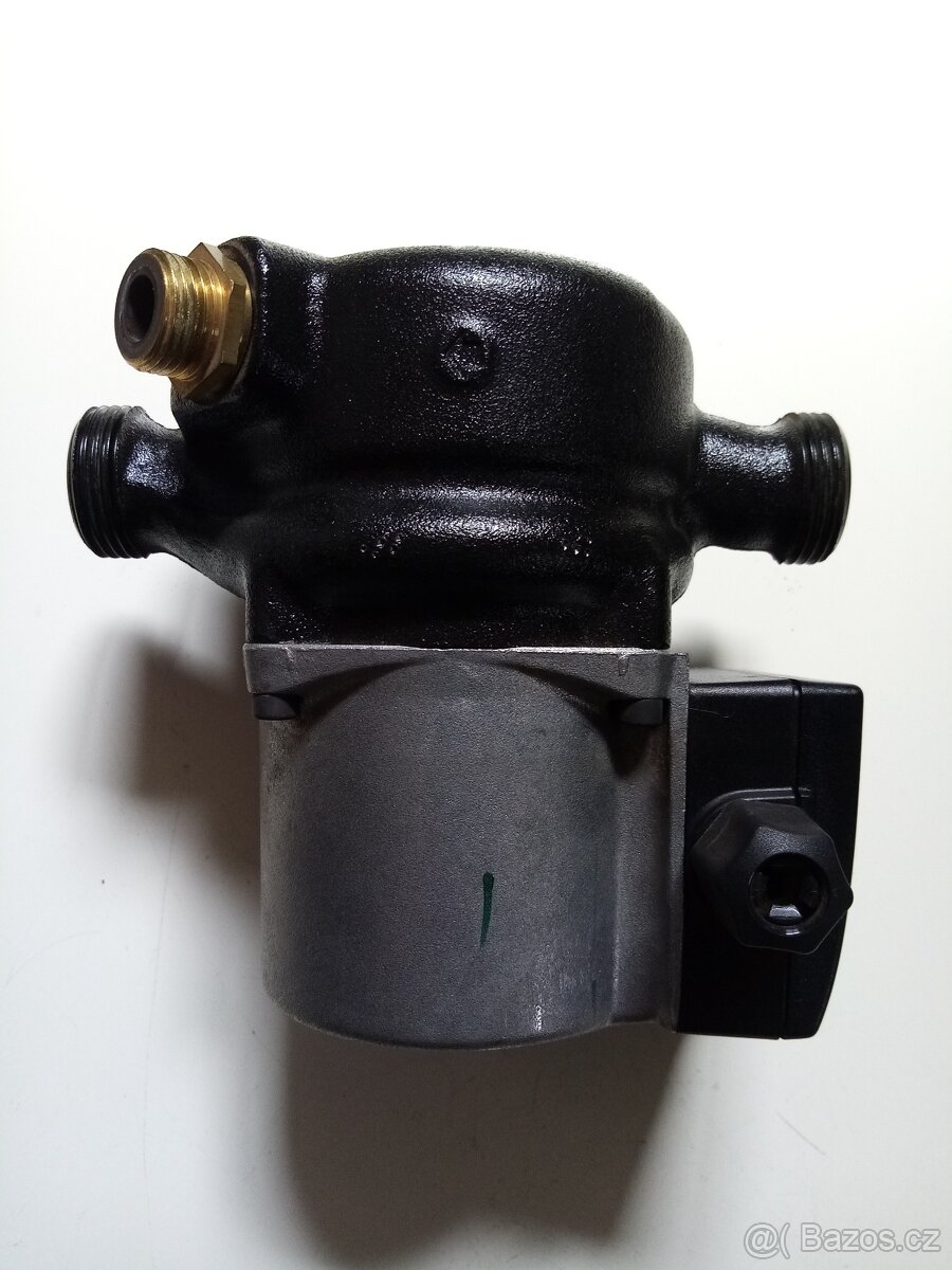 JUNKERS ZR 24-3AE 23 a JUNKERS ZWE 24-2AE 23 - 6