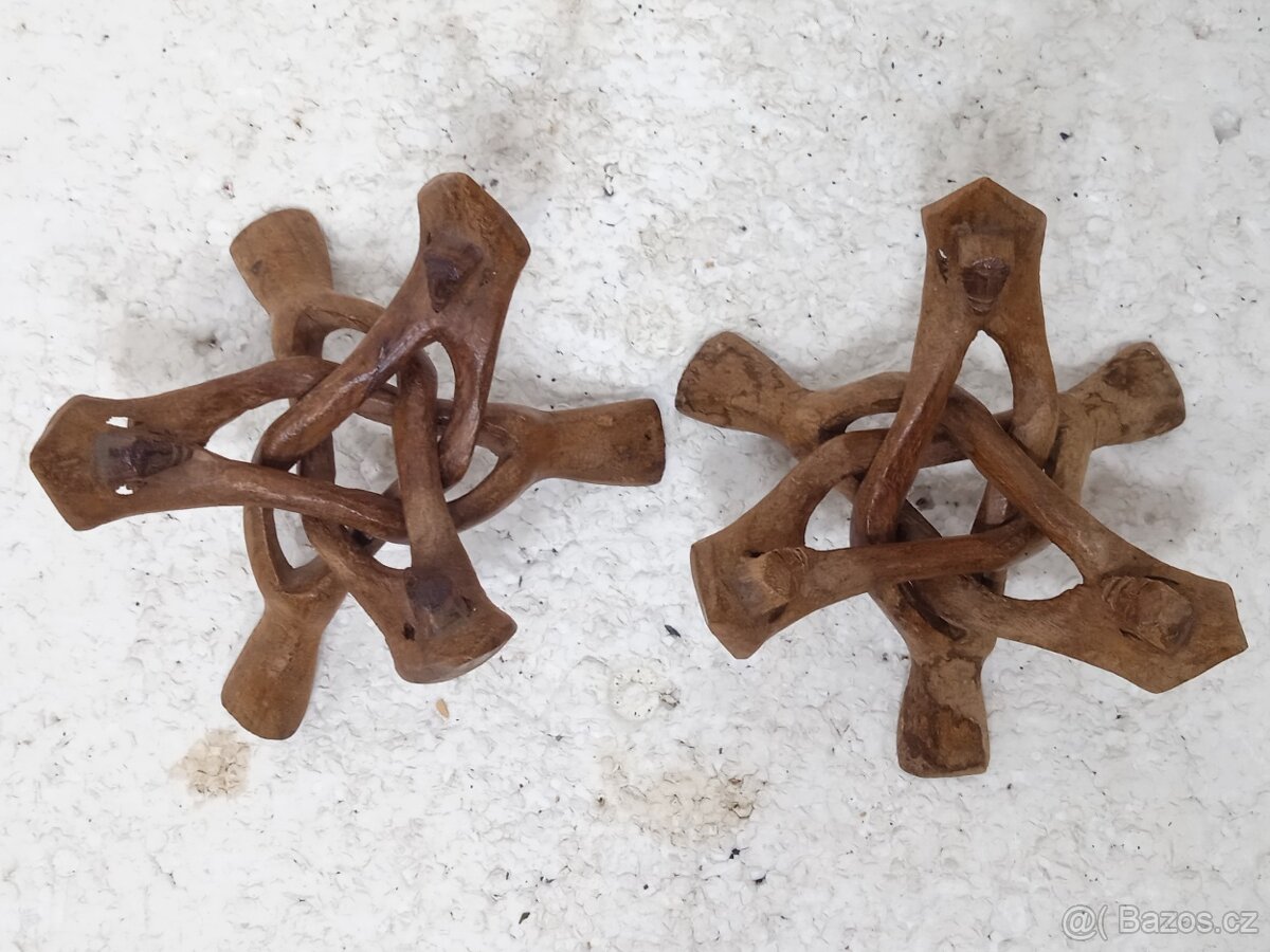 2x Vyřezávaný stojan na květináč retro - 6