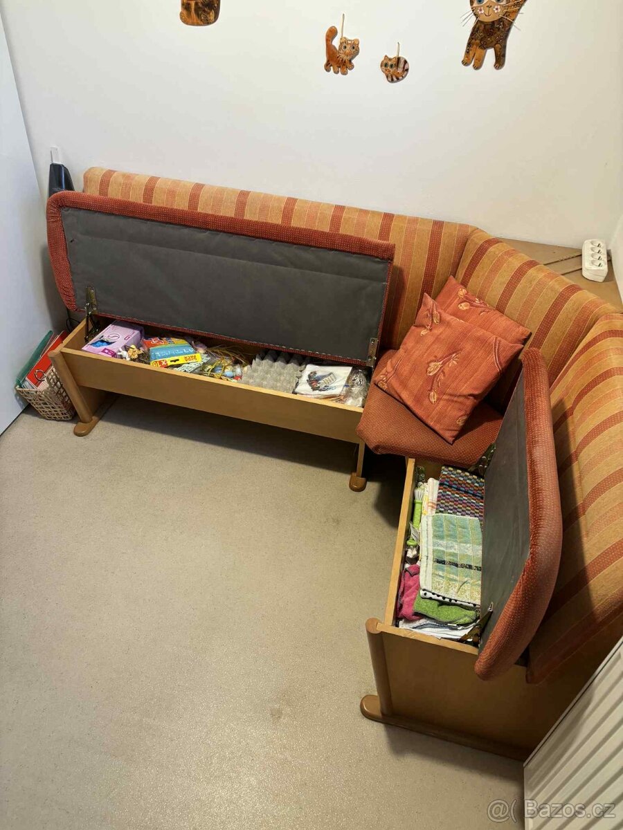 Jídelní rohová lavice + židle - 6