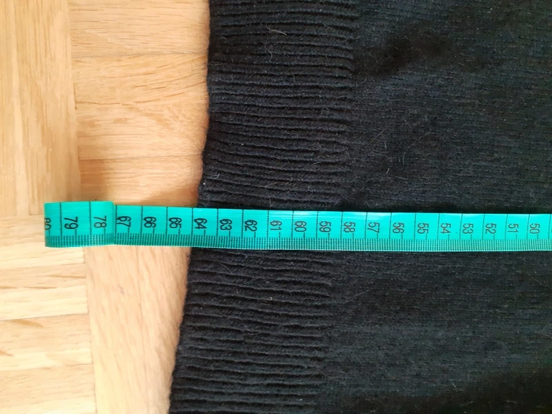 Dámský svetřík se psem H&M vel 46 - 6