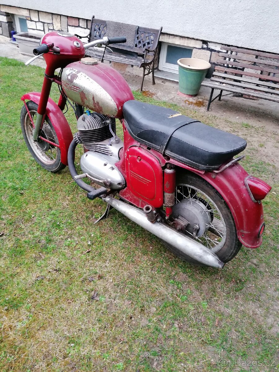 Jawa 350 - 6