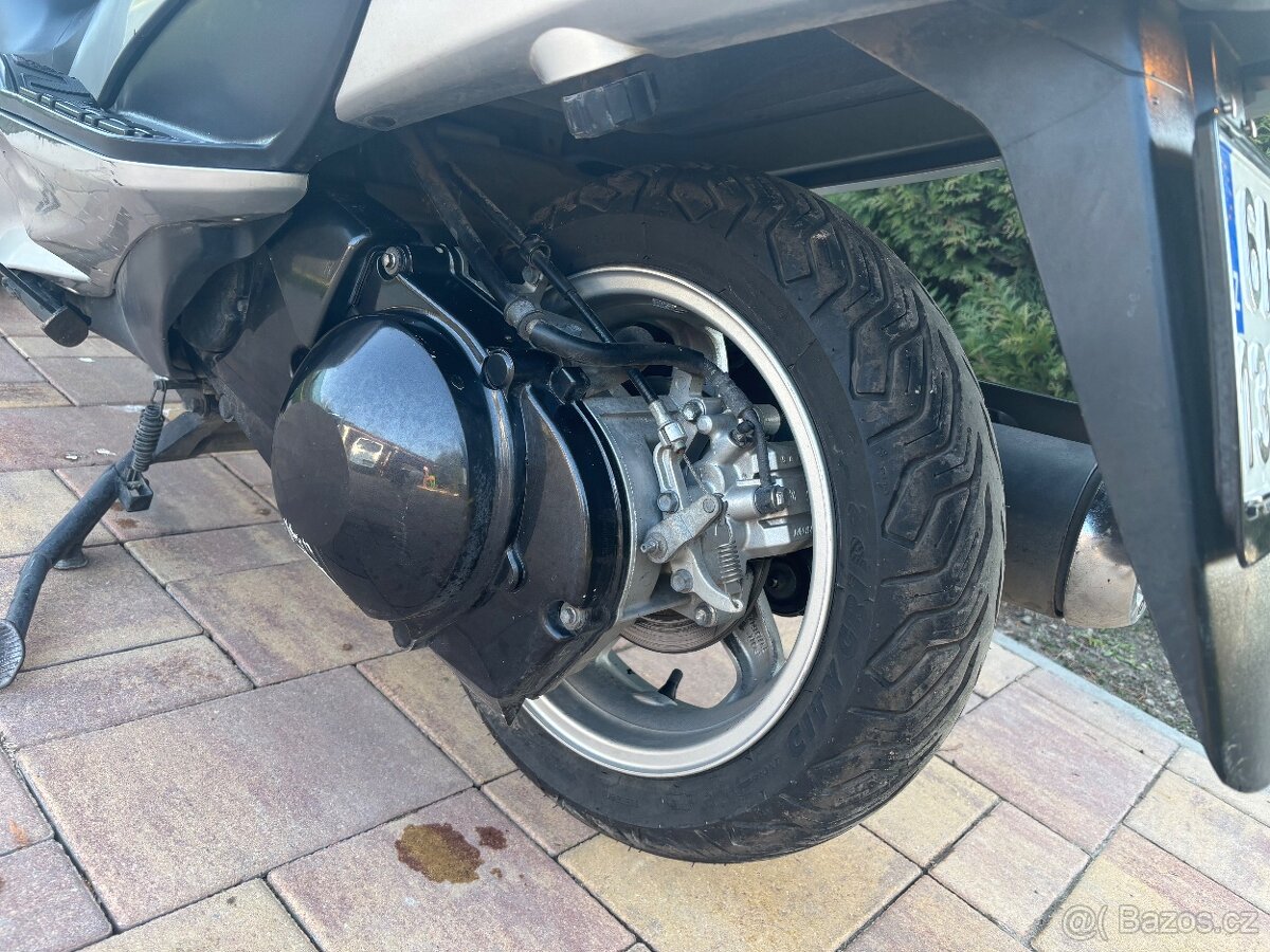 Prodám Suzuki Burgman 400 - 6