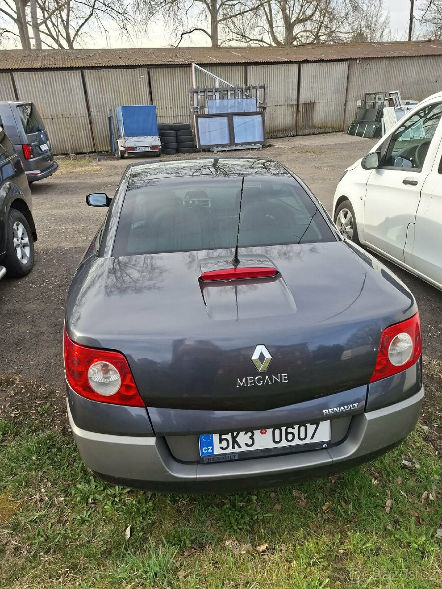 Renault megane cabrio 1.9 dti - 6