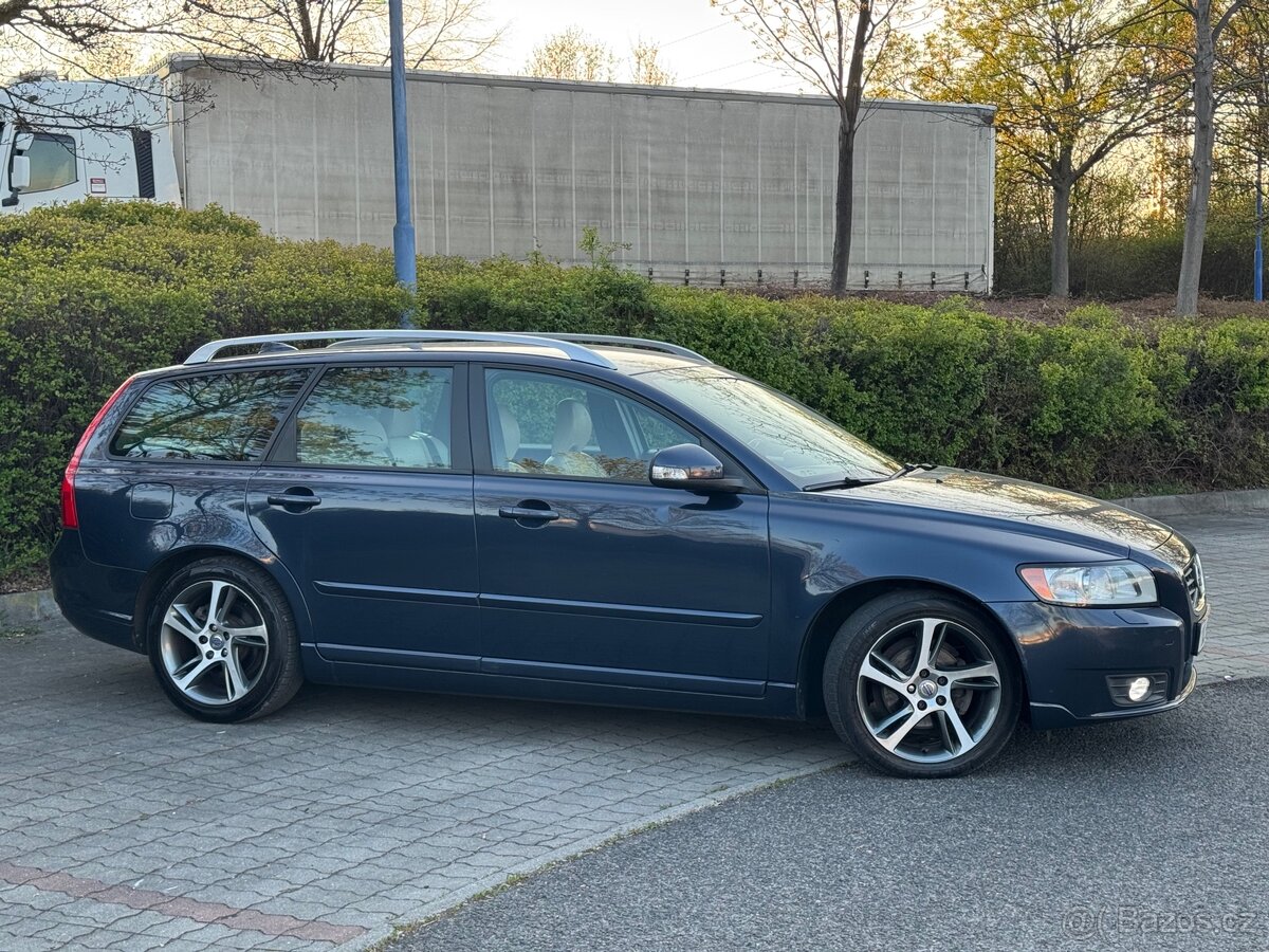 Volvo V50 2012r - 6