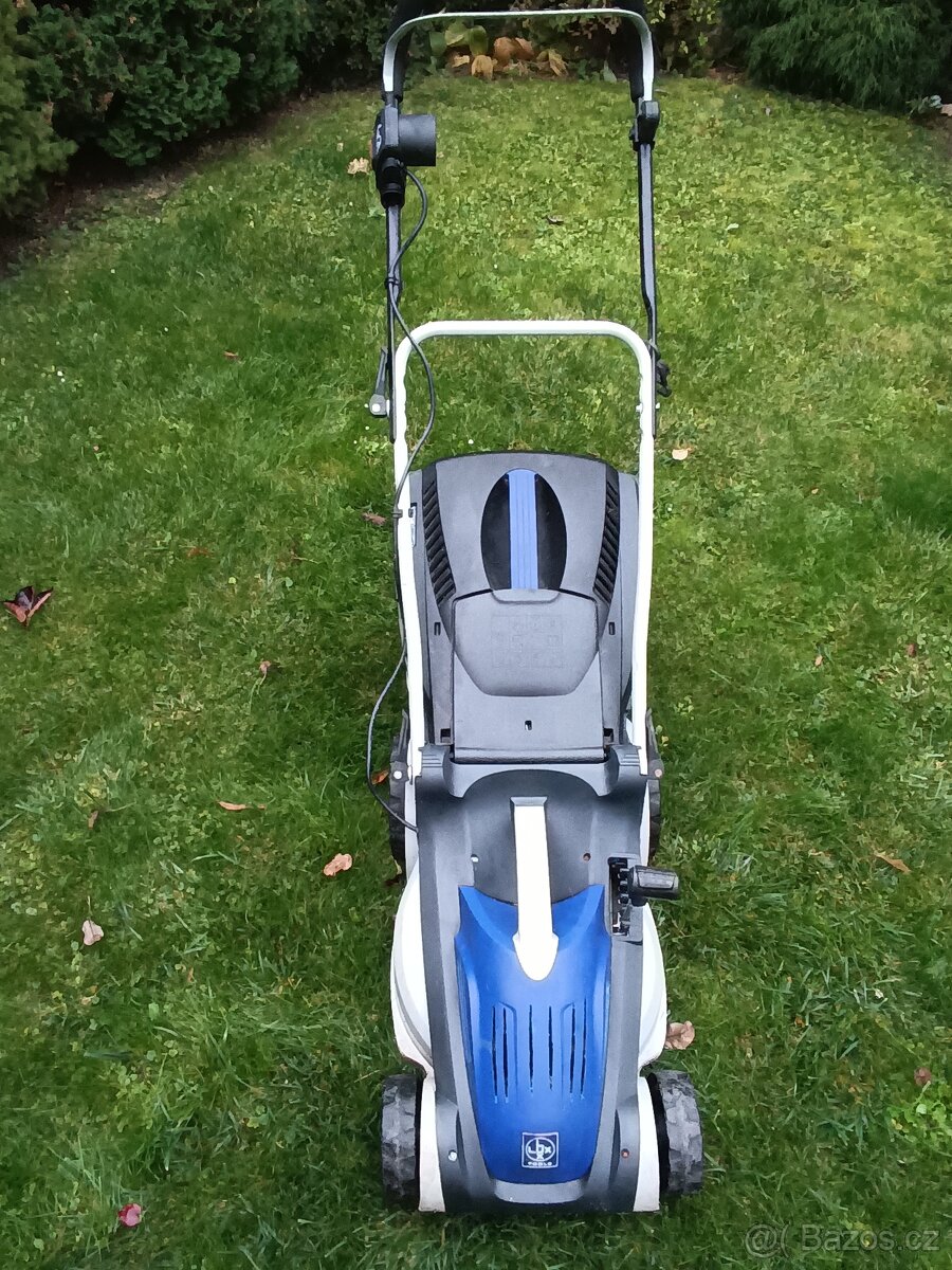 sekačka na trávu - 6