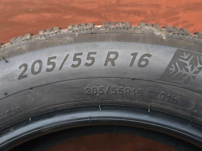 Zimní Michelin 205/55/16 - 6