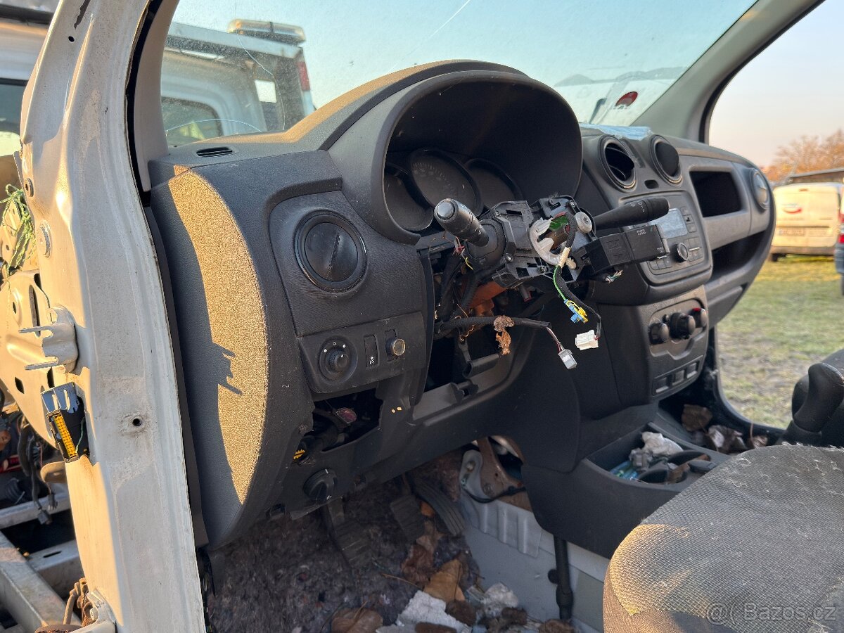Náhradní díly Dacia dokker 1,5 dci - 6