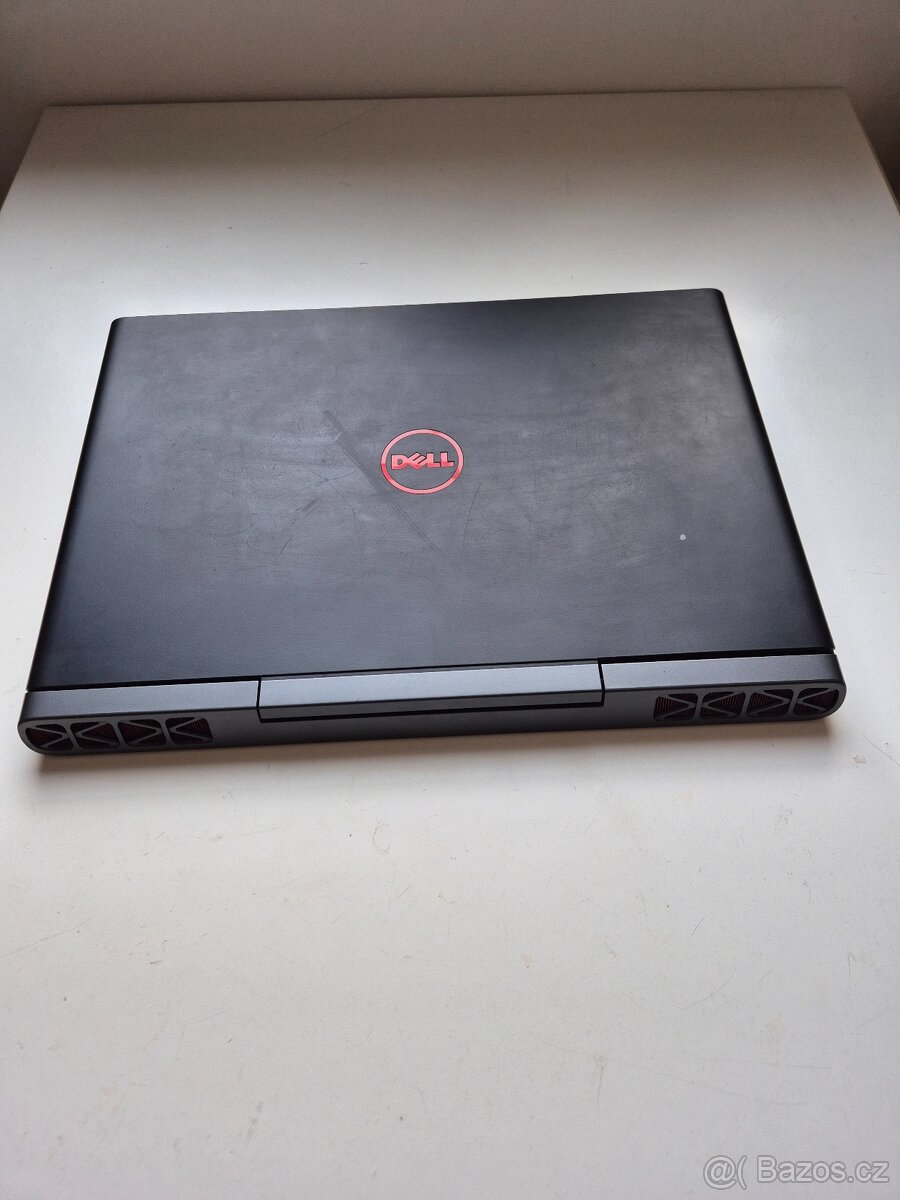Starší Herní Notebook Dell Inspiron 15 Gaming - 6