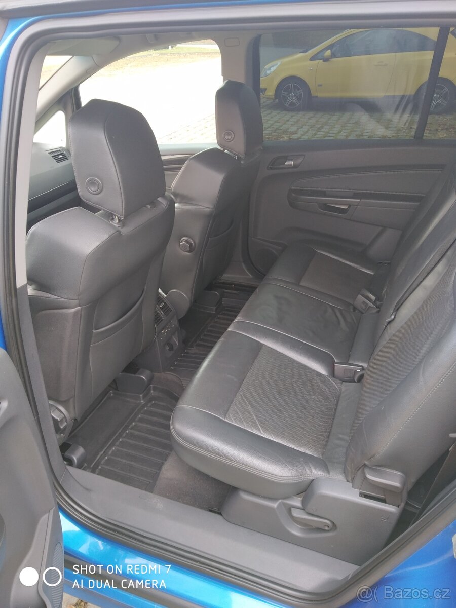 Opel Zafira b OPC - 6