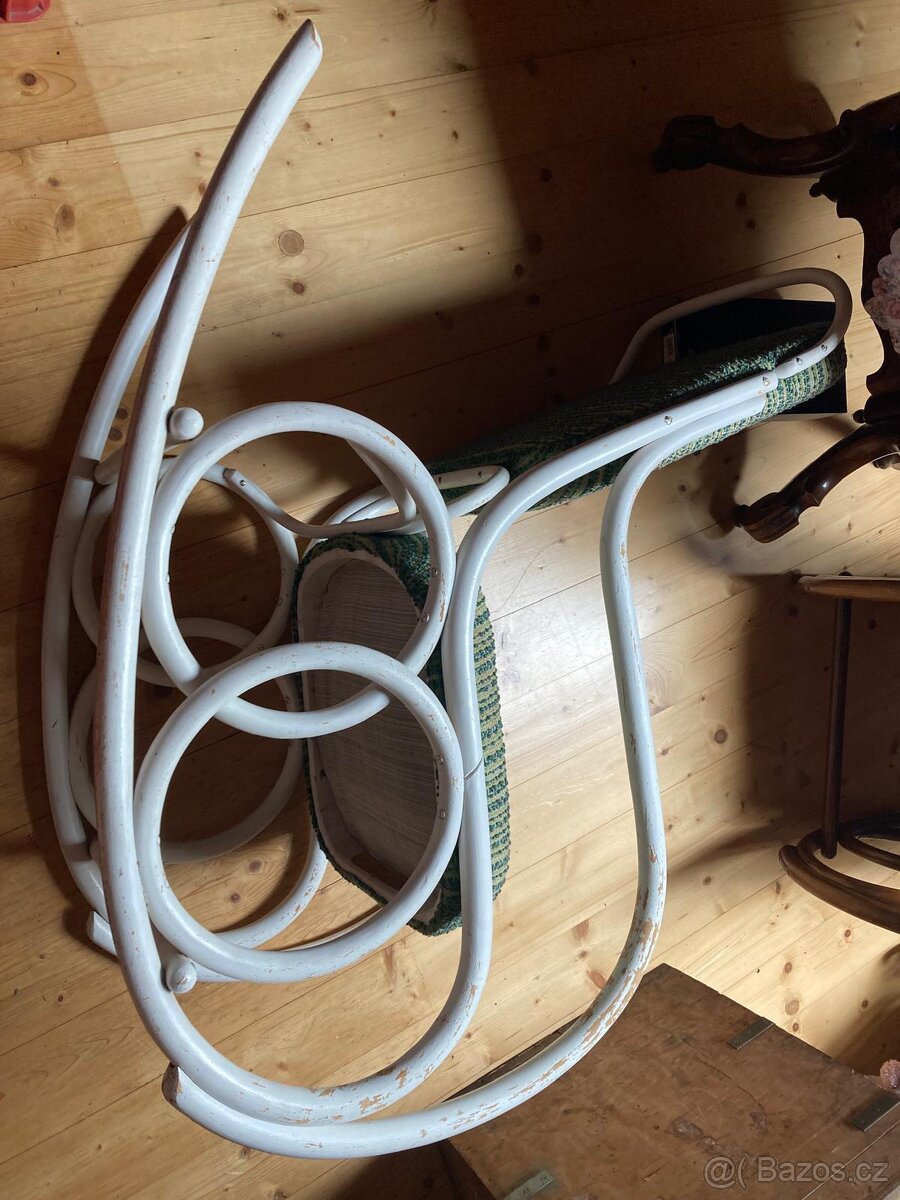 Staré houpací křeslo - 6