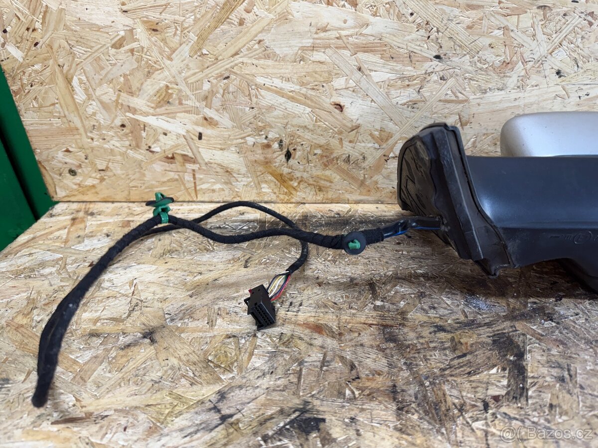 LEVÉ ZPĚTNÉ ZRCÁTKO VW PASSAT B7 LA7W 7 PIN 3C0857933A - 6