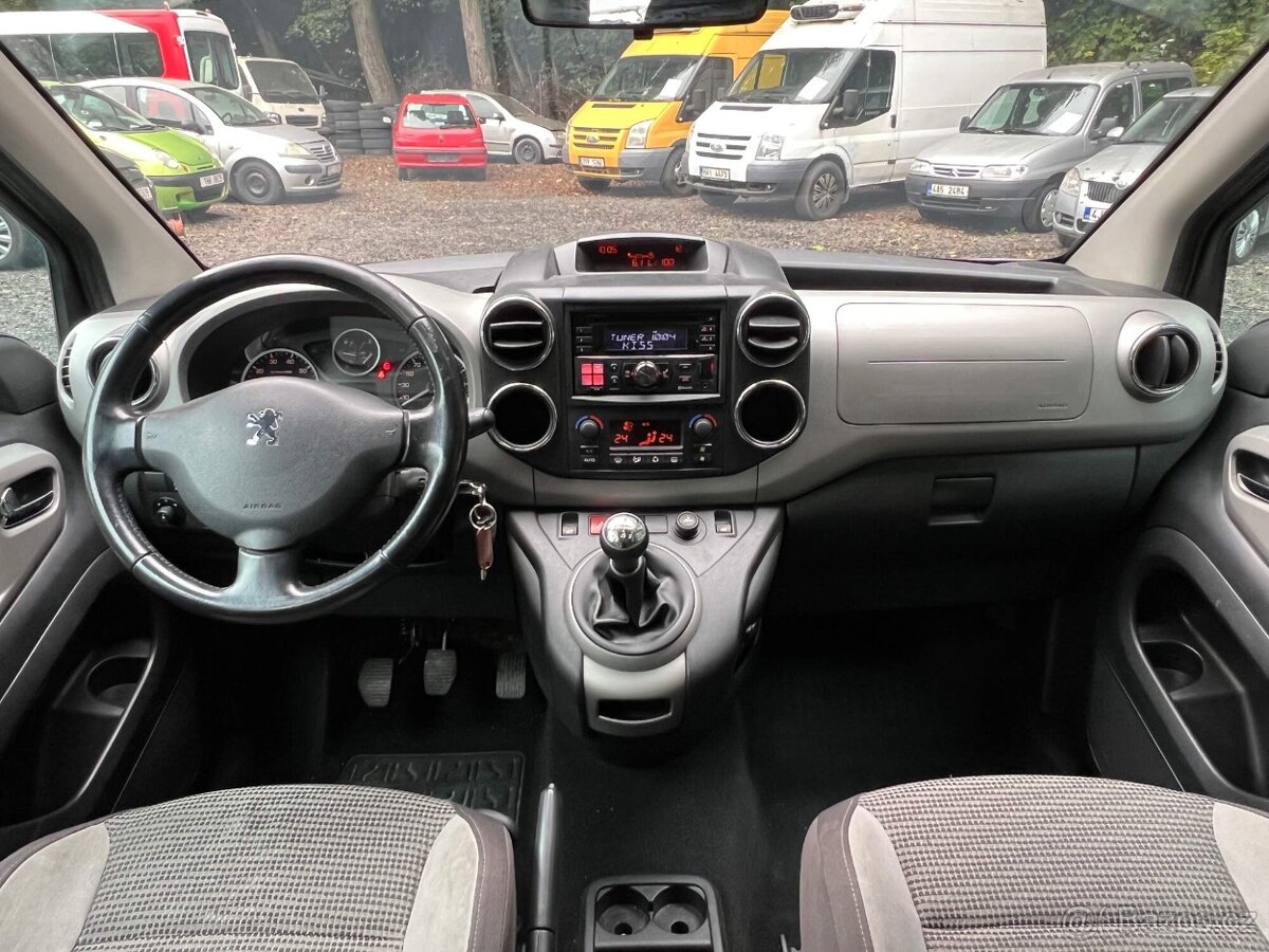Peugeot Partner TeePee 1.6 HDI 80KW tažné klima 2010 STK - 6