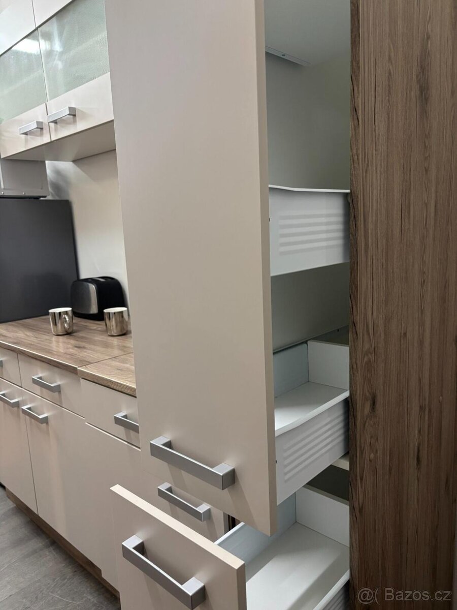 Kapučínová moderní kuchyně ALEX - 6