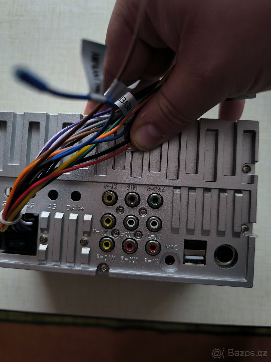 Predám autorádio s podporou bluetooth - 6