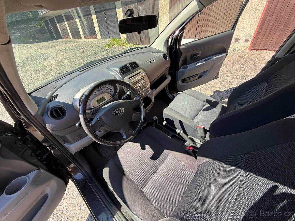Subaru Justy - 6