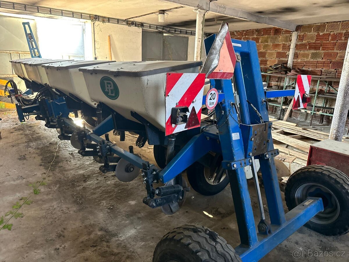 Secí stroj na kukuřici KINZE 3000 - 6