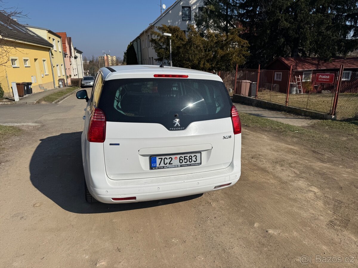Peugeot 5008 1.6 HDi - 6