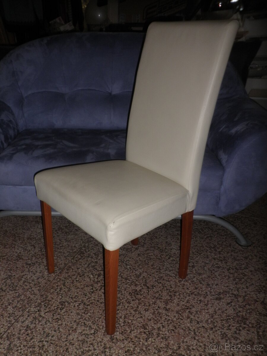 Jídelní židle s bílým potahem - 5 kusů - 6