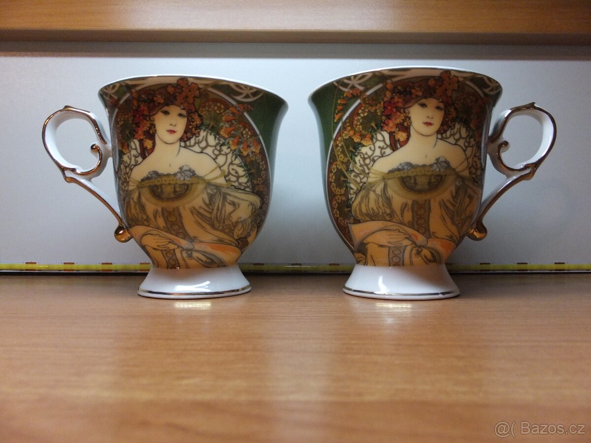 Krásný set, A. Mucha, značeno Queen Isabell. - 6