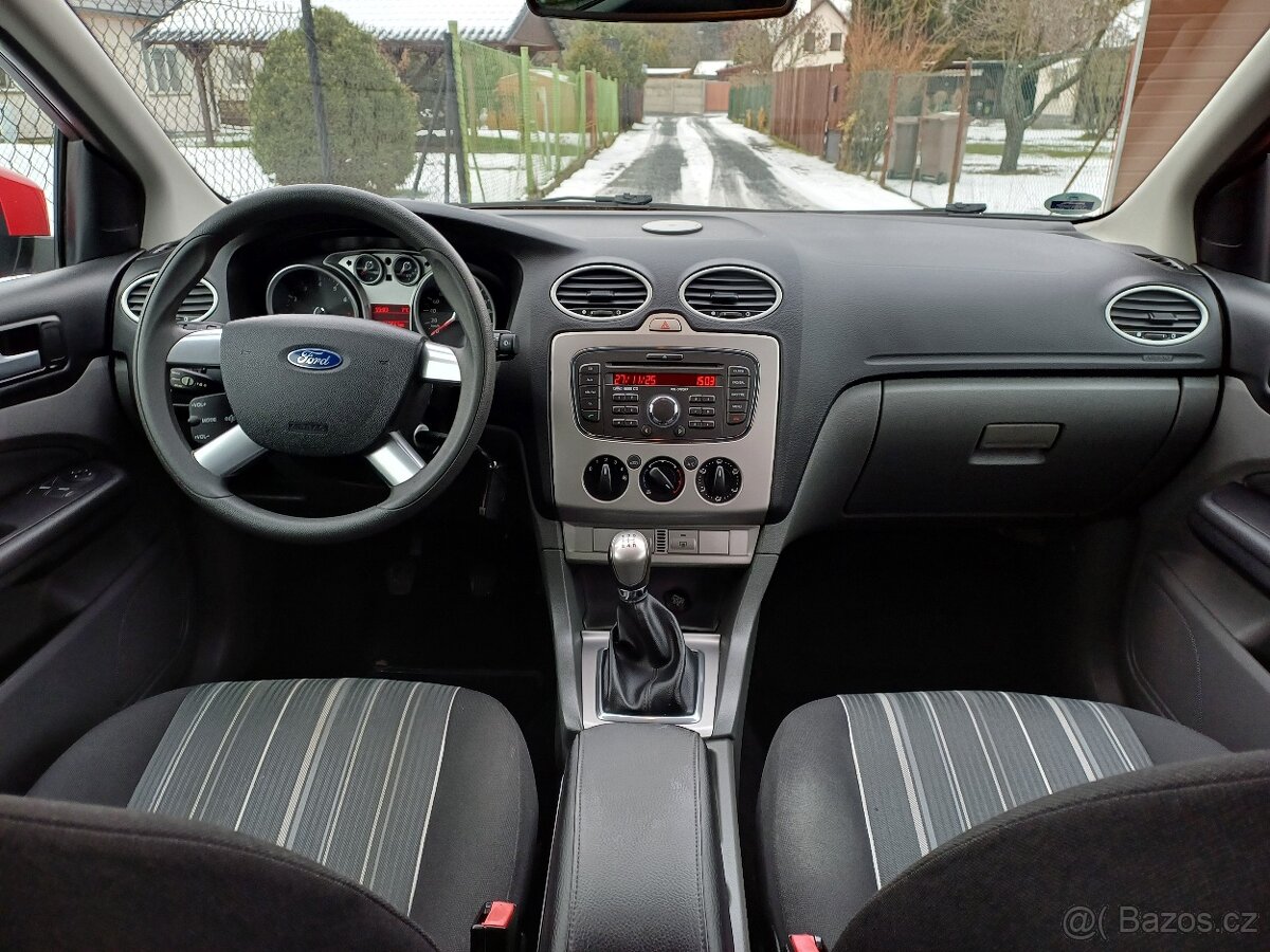 74195km Ford Focus 1.6 16V Tempomat - 6
