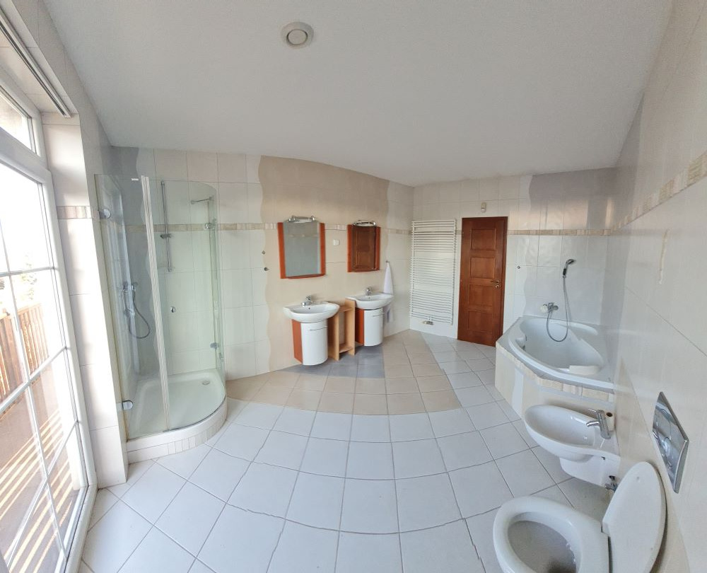 Prodej domu Bohumín3 - 6