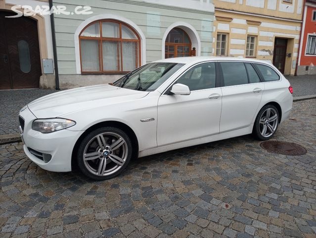 PRODÁM BMW 530D TOURING MODEL 2011 F11 - 6