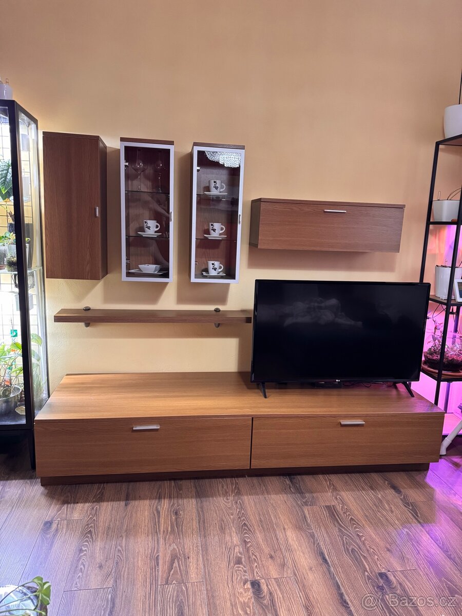 Obývací stěna - 6