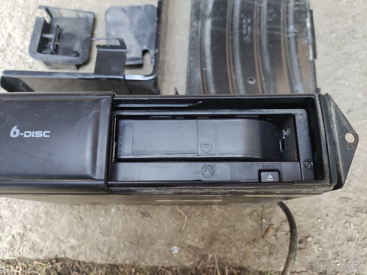 Orig. Rádio + CD měnič New Beetle - 6