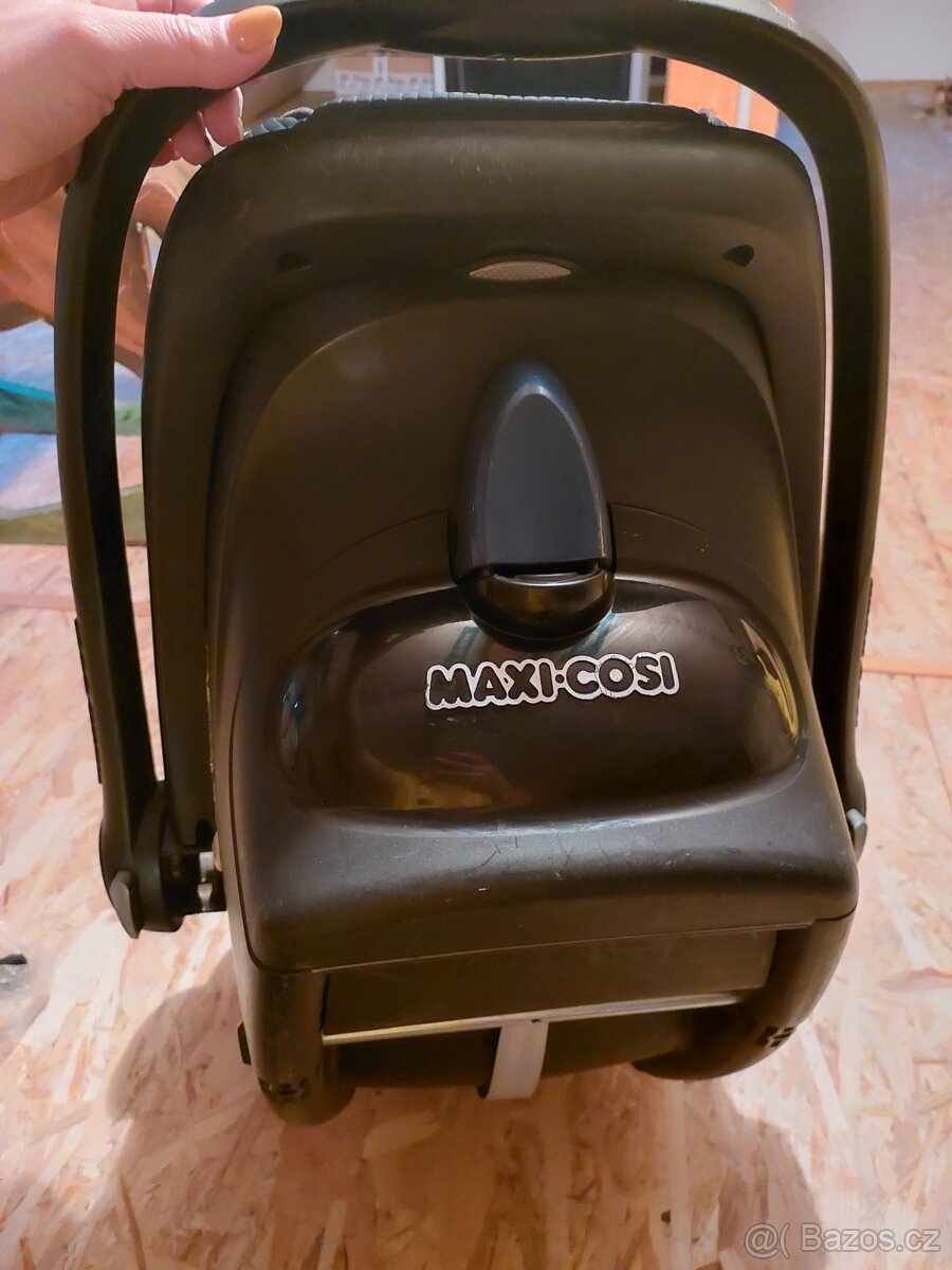 Autosedačka Maxi cosi CabrioFix 0+ - 6