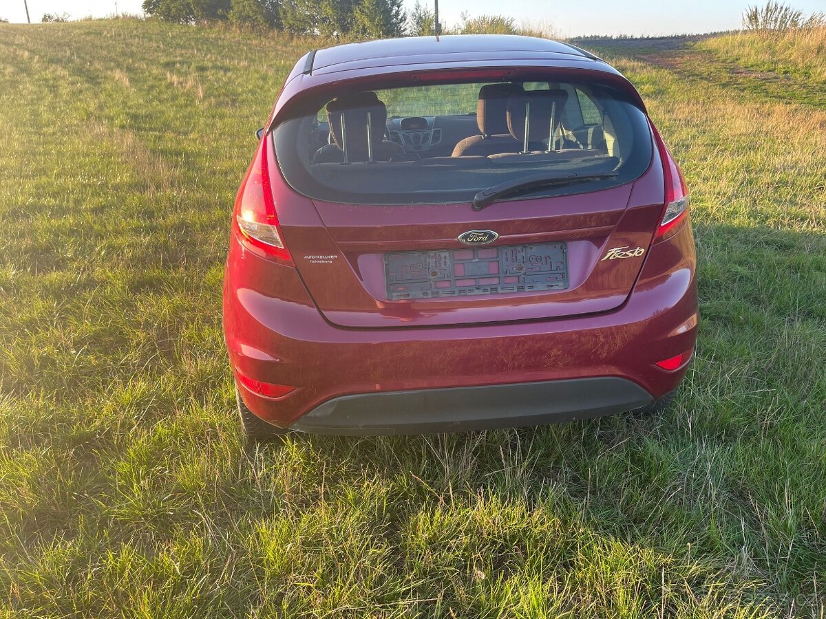 Ford Fiesta - 6
