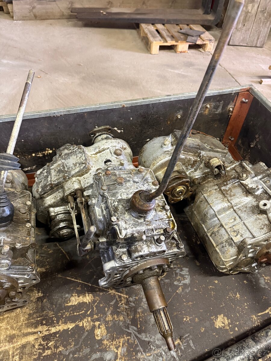 Převodovky ARO 240 - 6