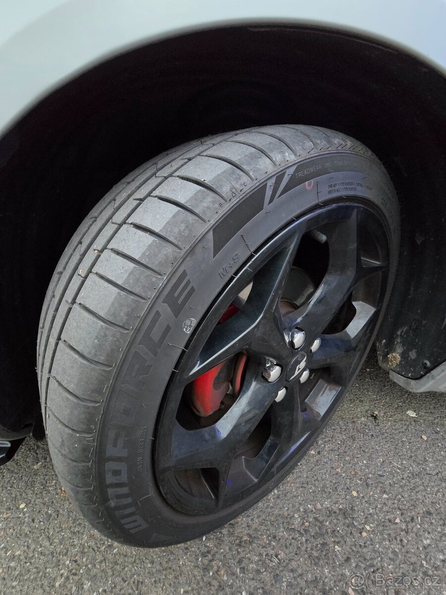 Ford Mondeo ST220 - 6