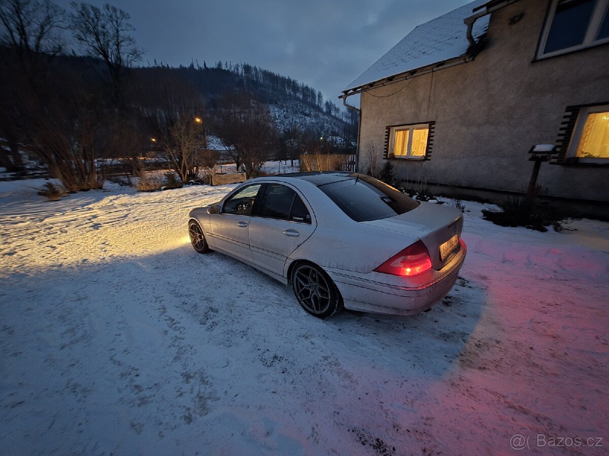 Mercedes C320cdi - 6