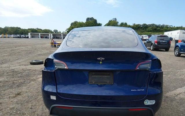 Tesla Model Y 2021 - 6