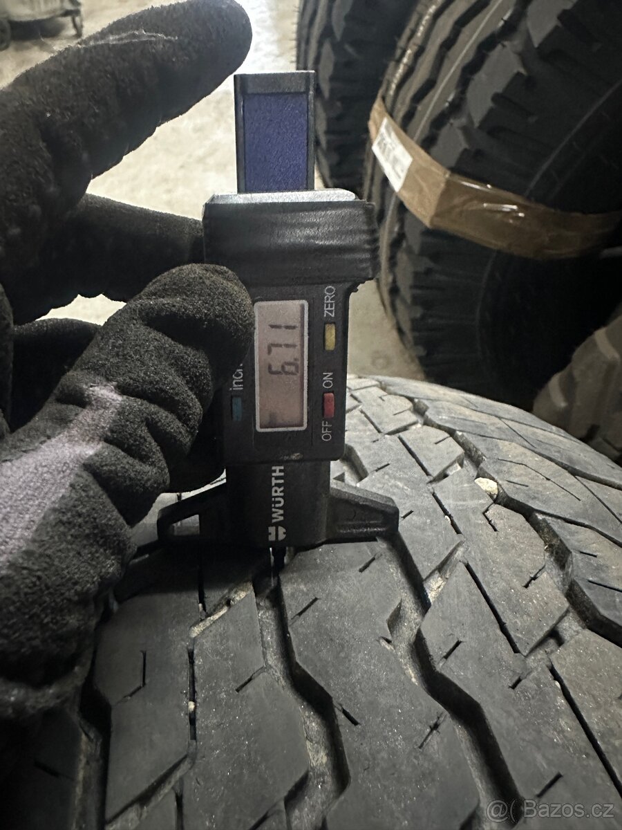 Pneumatiky 285/60 R18 - 6