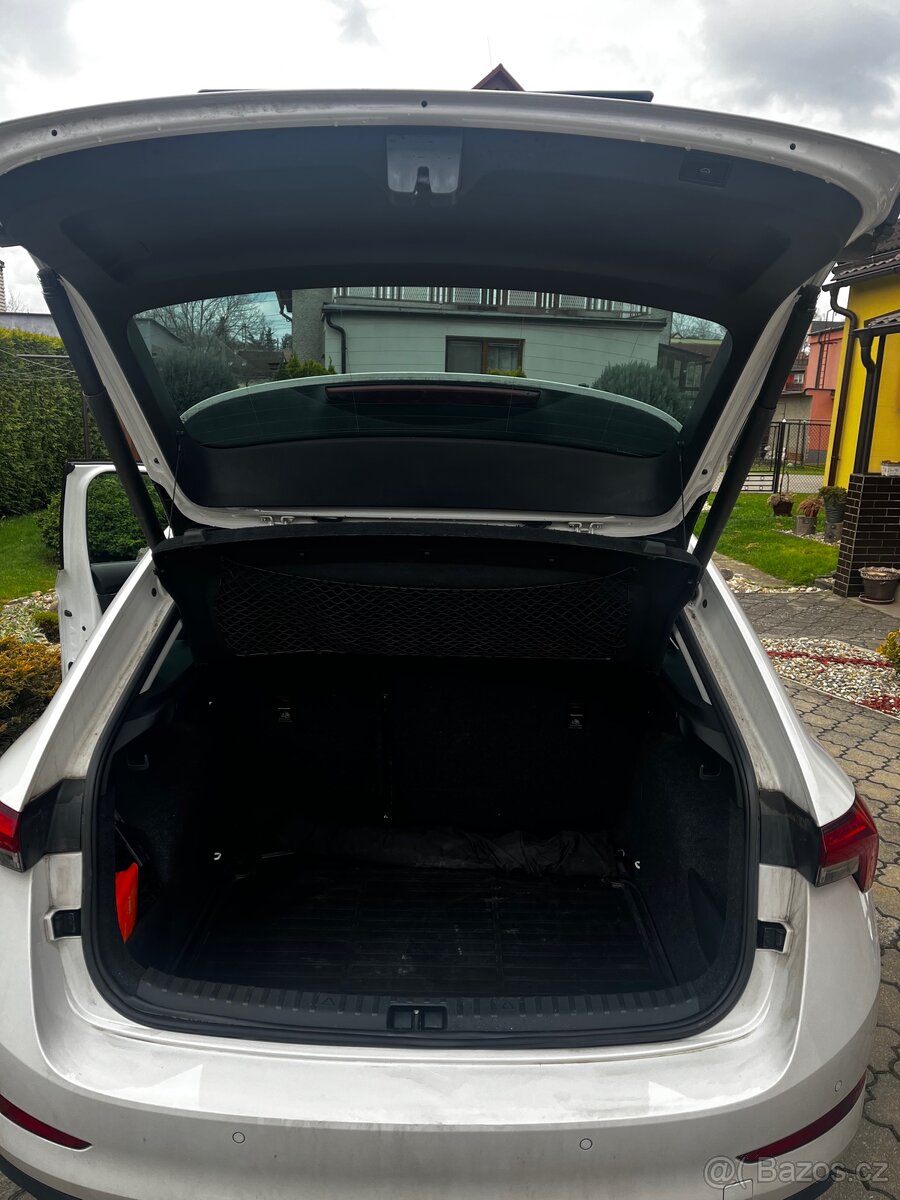 Skoda scala 1.0 tsi 85kw,Style,2020,178 tis najeto - 6