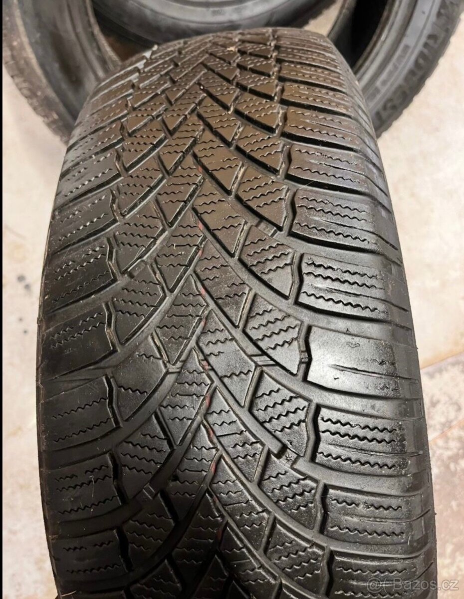 Zimní pneu 215/65/17 - 6