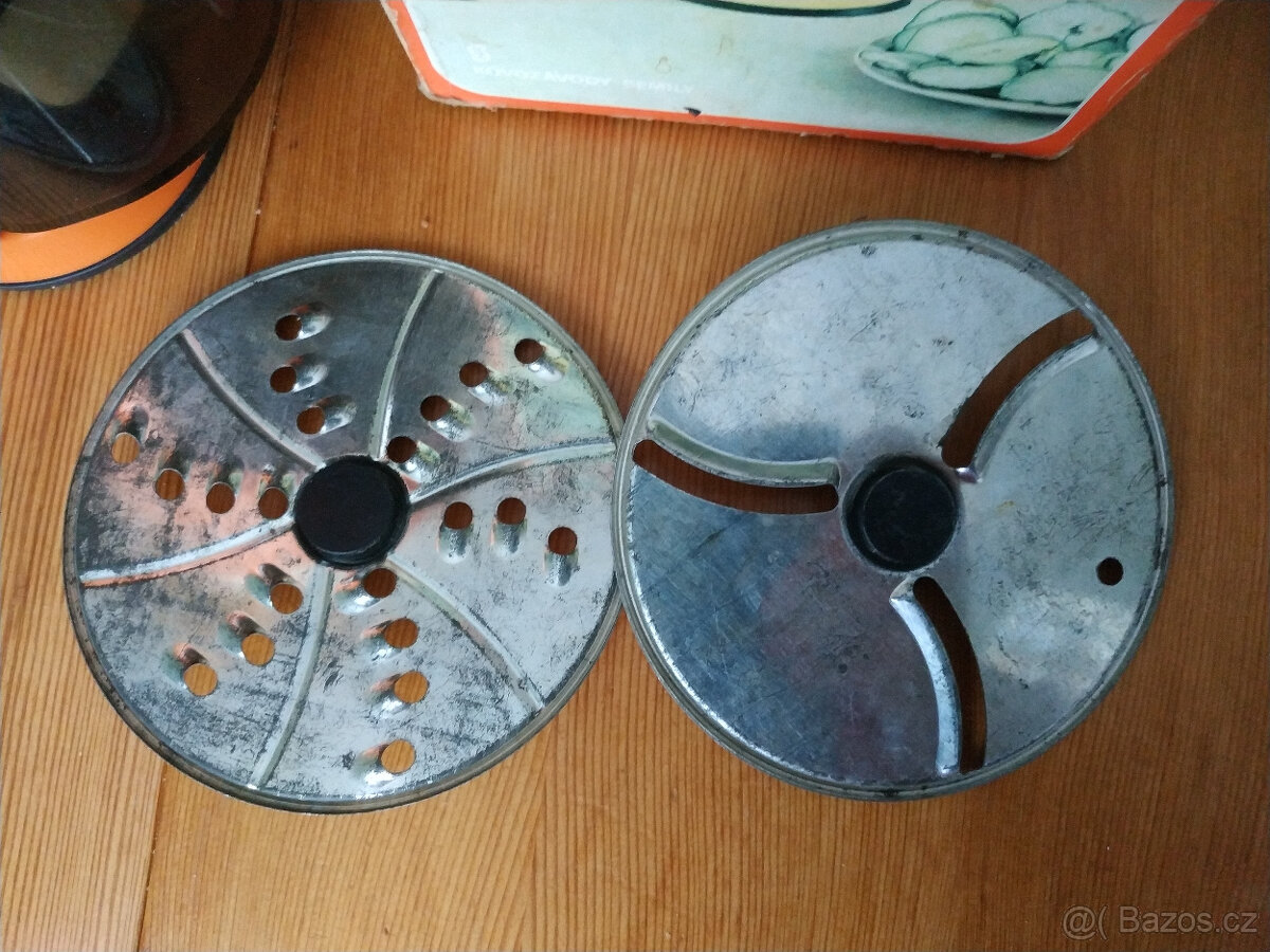 Ruční universální kráječ, strouhač UNIS. Retro. - 6