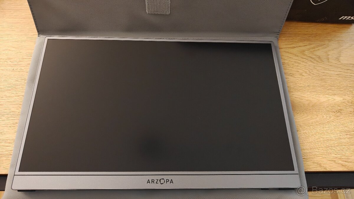 MSI Claw A8 (BZ2EM-006CZ) neonově zelený Z2 Extreme - 6