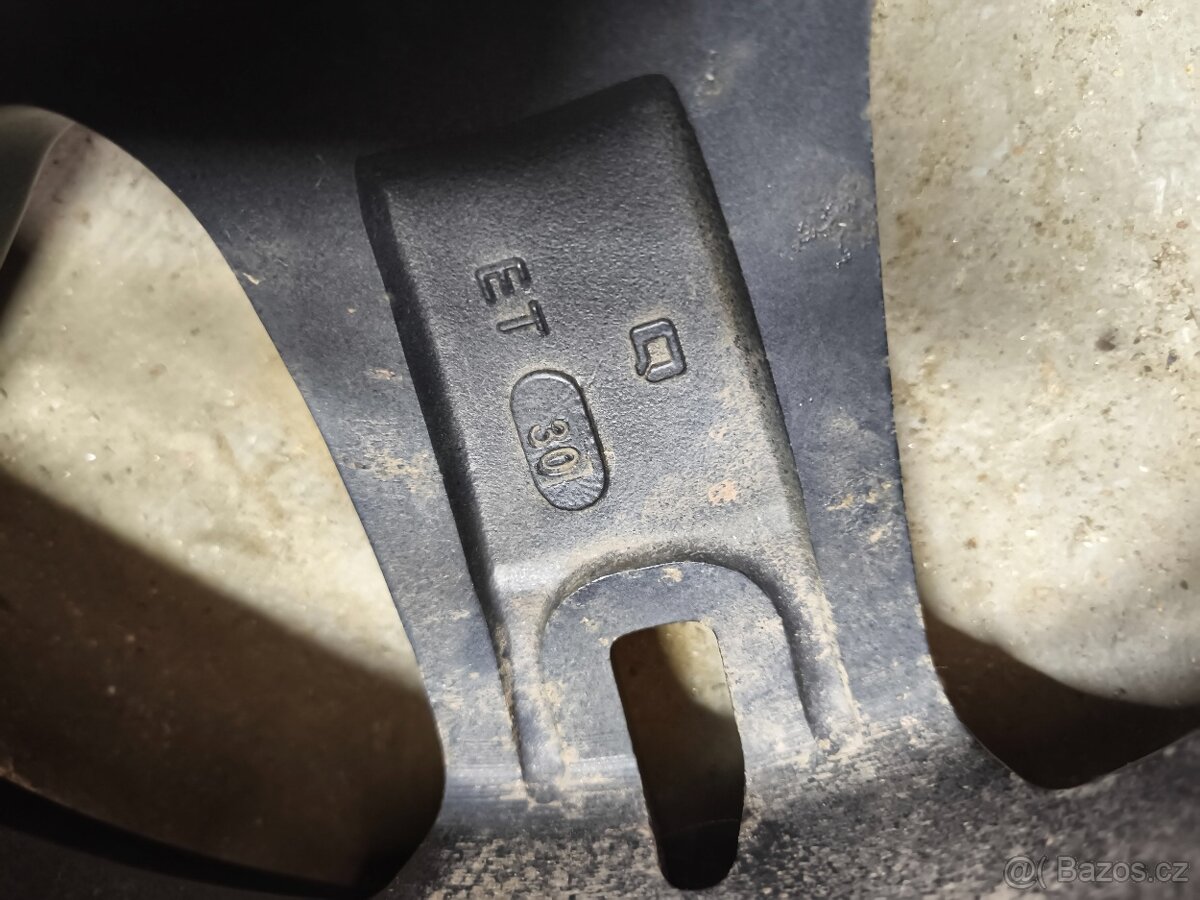 ALU disky 17 ". 6x139.7 - 6