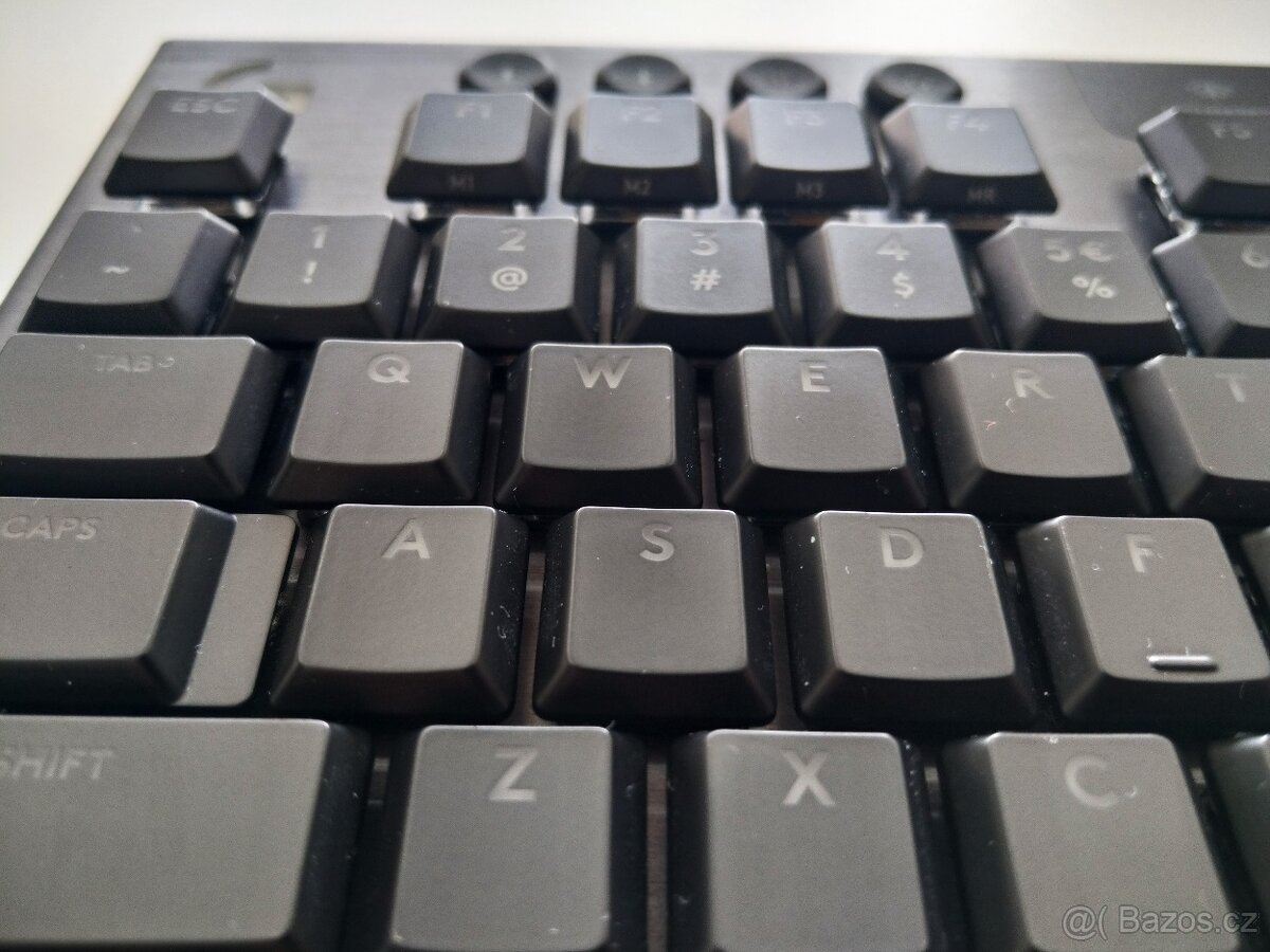 Klávesnice Logitech Gaming G915 TKL Lightspeed RGB Tactile - 6